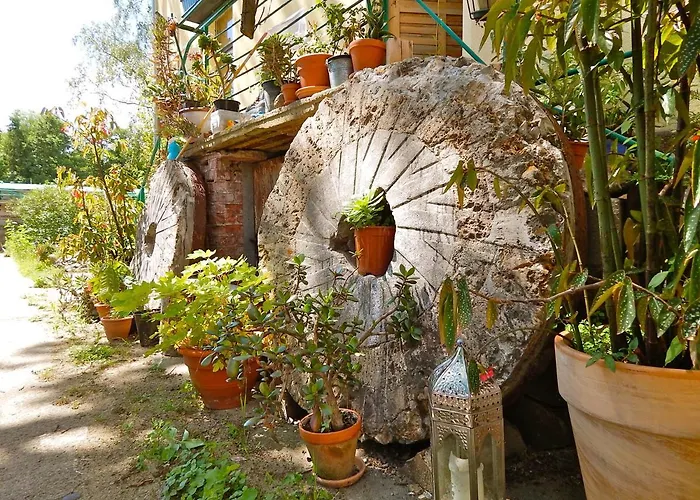 Muehle Bed & Breakfast